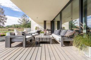 Avoir une belle terrasse à Saint-Vaast-la-Hougue 